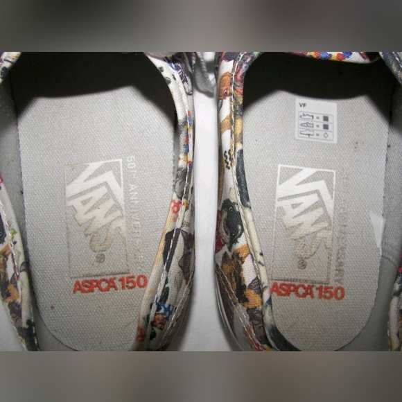 Vans Aspca Limited Anniversary Edition Dogs All Over Pattern Lace Up Shoes 8.5 - Picture 3 of 7